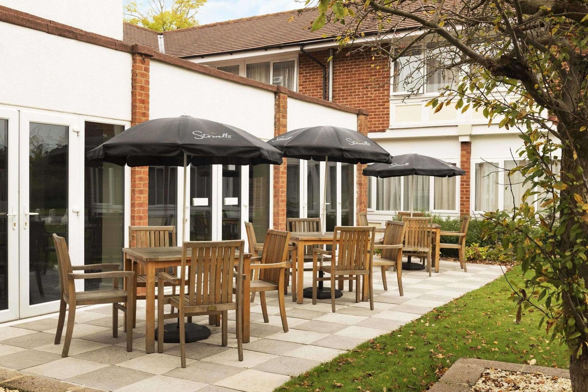 Riverside Hotel Kenilworth Exteriör bild